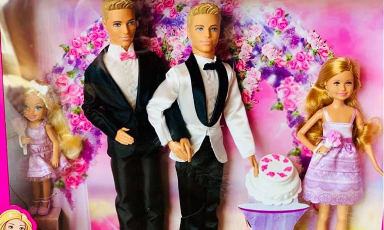 Stižu gej Barbike i Kenovi, a priča iza njih je zanimljiva